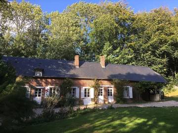 Gîte pour 8 personnes, avec jardin et terrasse à Sassetot-le-Mauconduit