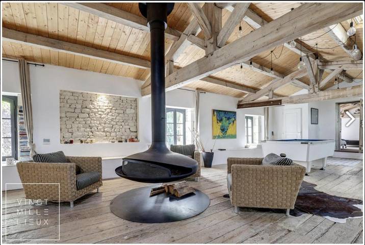 Gîte pour 2 personnes, avec piscine et jardin à Croix-Chapeau