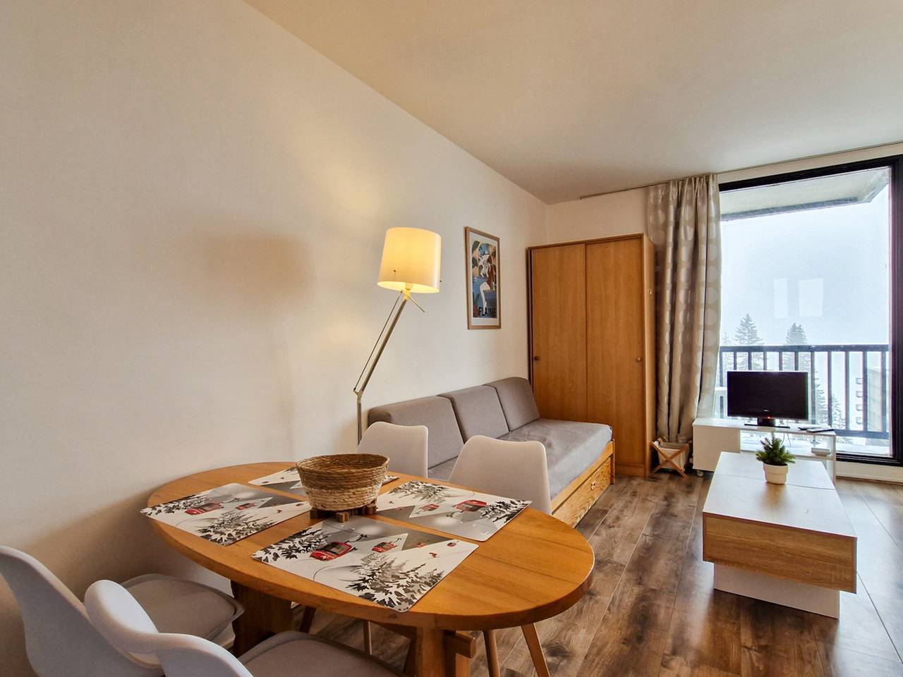 Studio entier, Studio lumineux proche des pistes avec balcon in Flaine, Arâches-la-Frasse