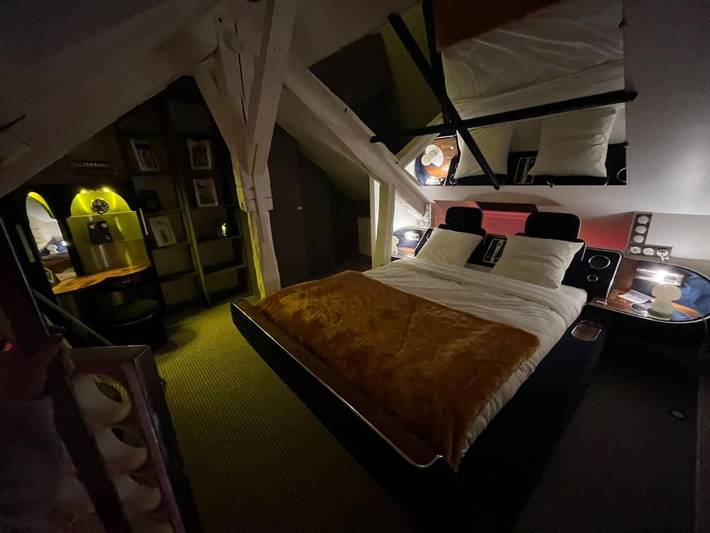 Gîte pour 4 personnes à Jouars-Pontchartrain - 2