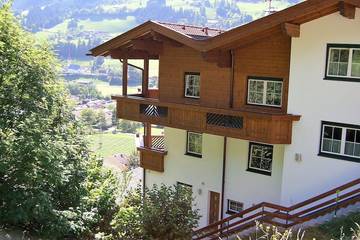 Ferienwohnung für 4 Personen in Hainzenberg