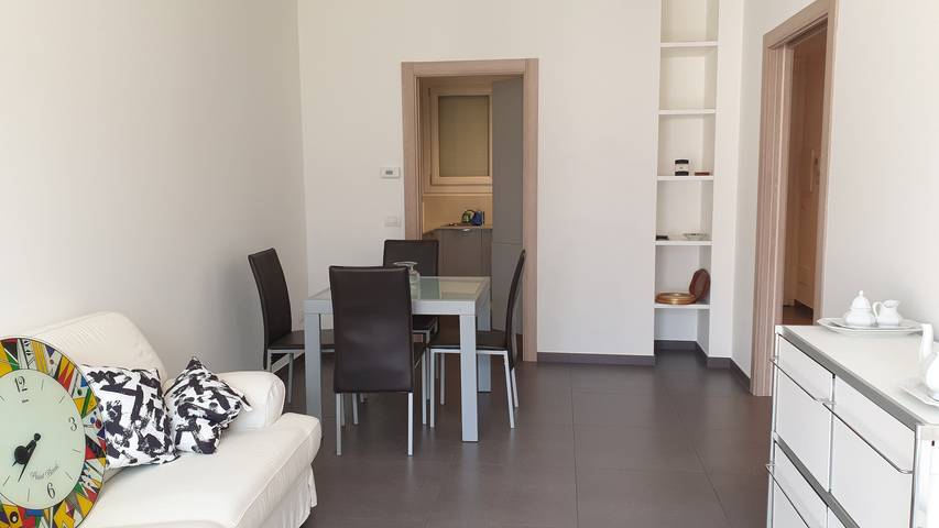 Ferienwohnung für 5 Personen, mit Balkon in Gemeinde Porlezza