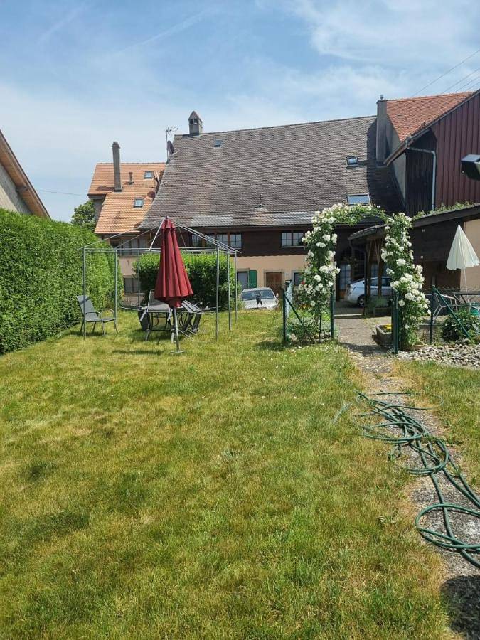 Chambre d’hôte pour 2 personnes, avec vue ainsi que balcon et jardin dans Canton de Fribourg - 4