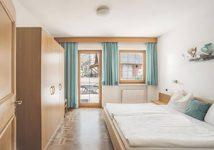 Ferienwohnung für 5 Personen, mit Garten in Schlanders