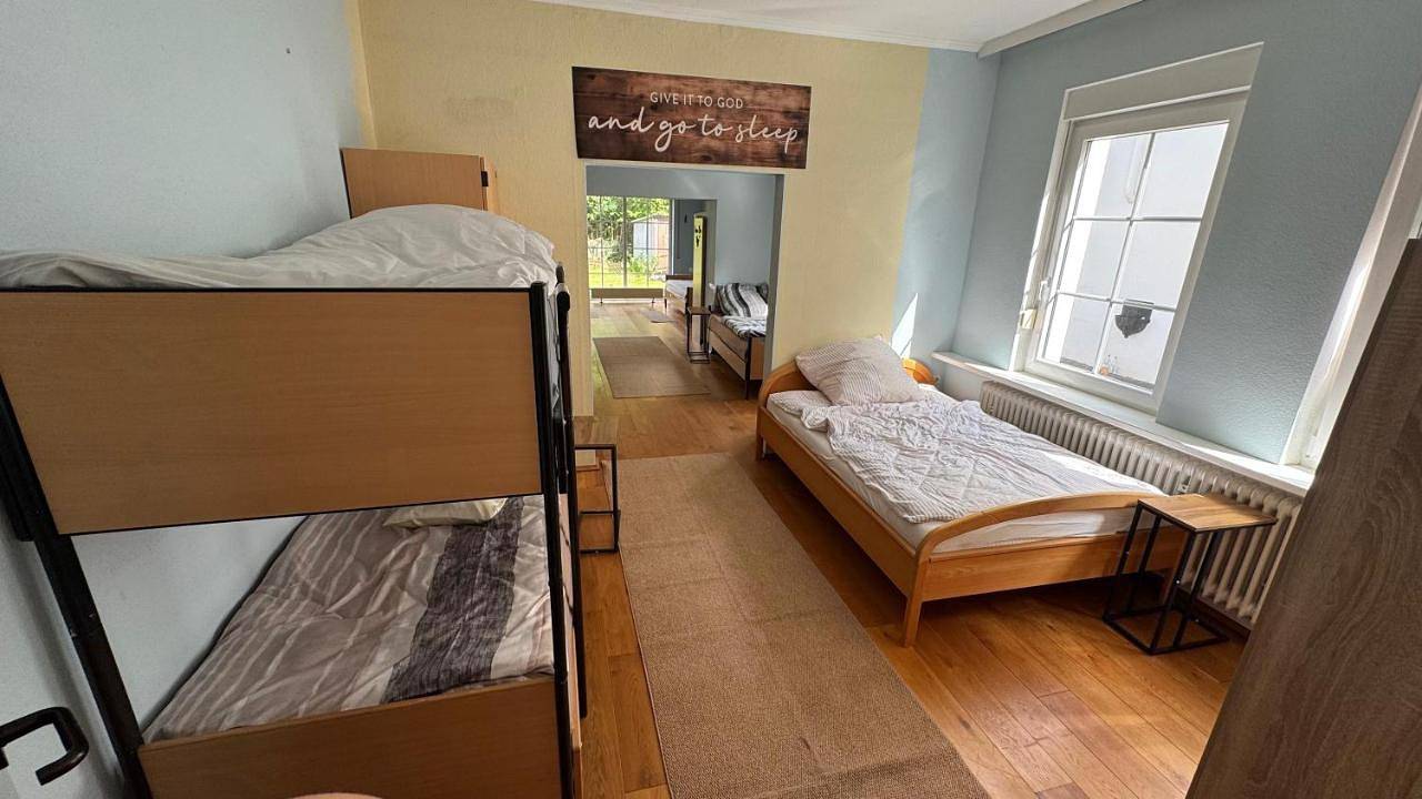 Geräumiges Haus mit 9 Betten in Herrenhausen-Stöcken, Hannover