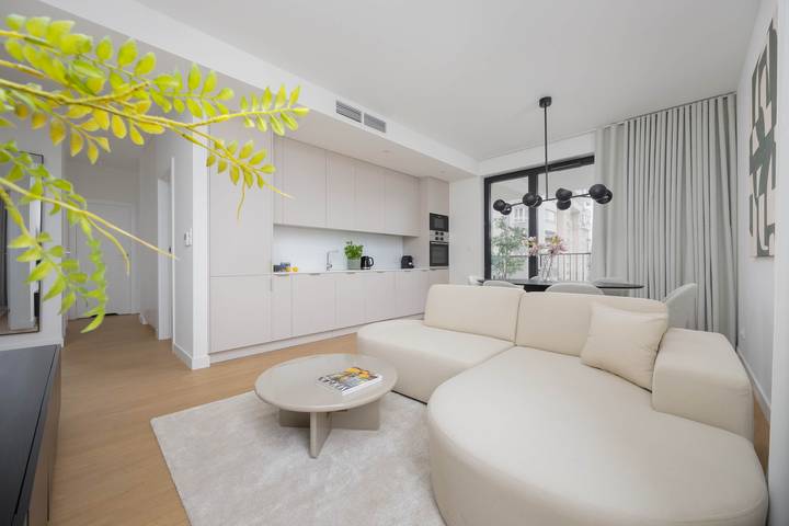 Apartament wakacyjny dla 6 osób, z balkon/ taras, Dla rodziny w Mokotów