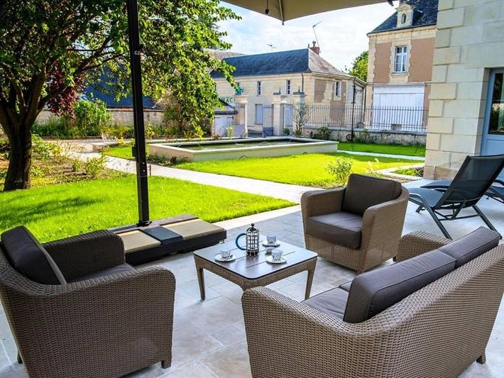 Maison d’hôte pour 4 personnes, avec Terrasse ainsi que Jardin et Vue à Restigné