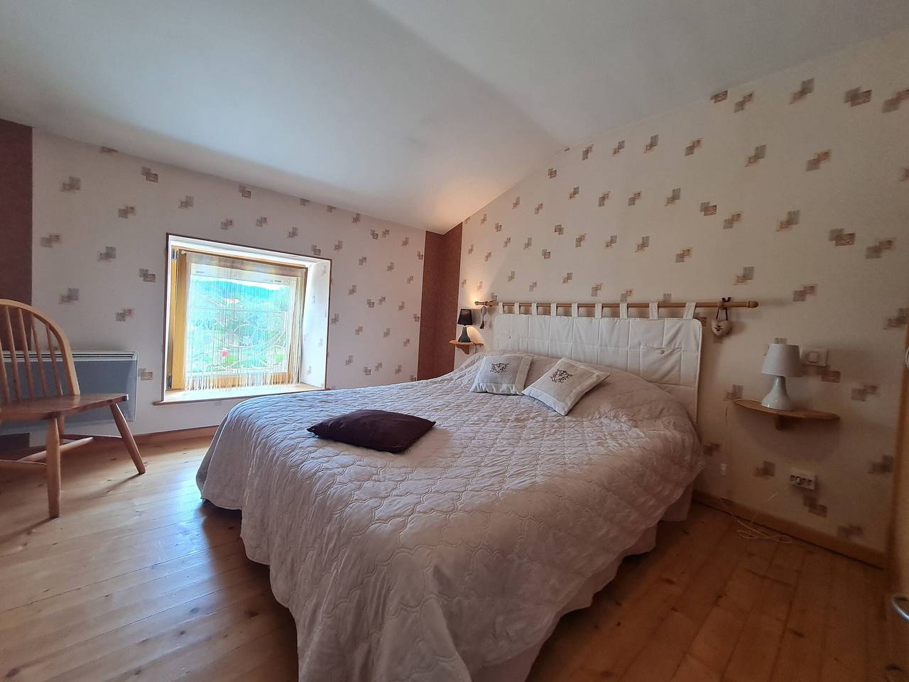 Gîte confortable près de Gérardmer avec terrasse et accueil chaleureux in Aumontzey, Saint-Dié-des-Vosges