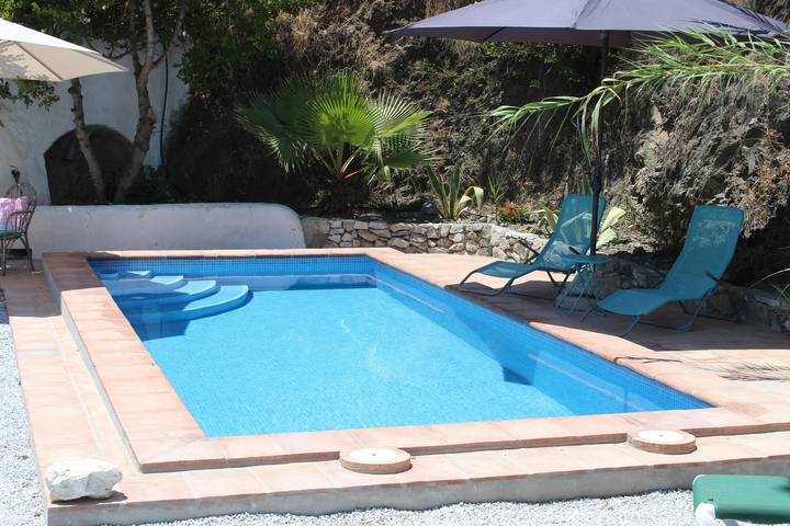 Casa rural para 5 personas, con jardín en Torrox - 4