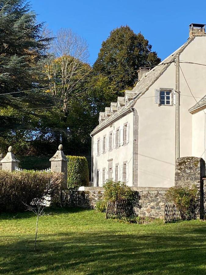 Location de vacances pour 14 personnes, avec jardin et vue à Gelles - 2