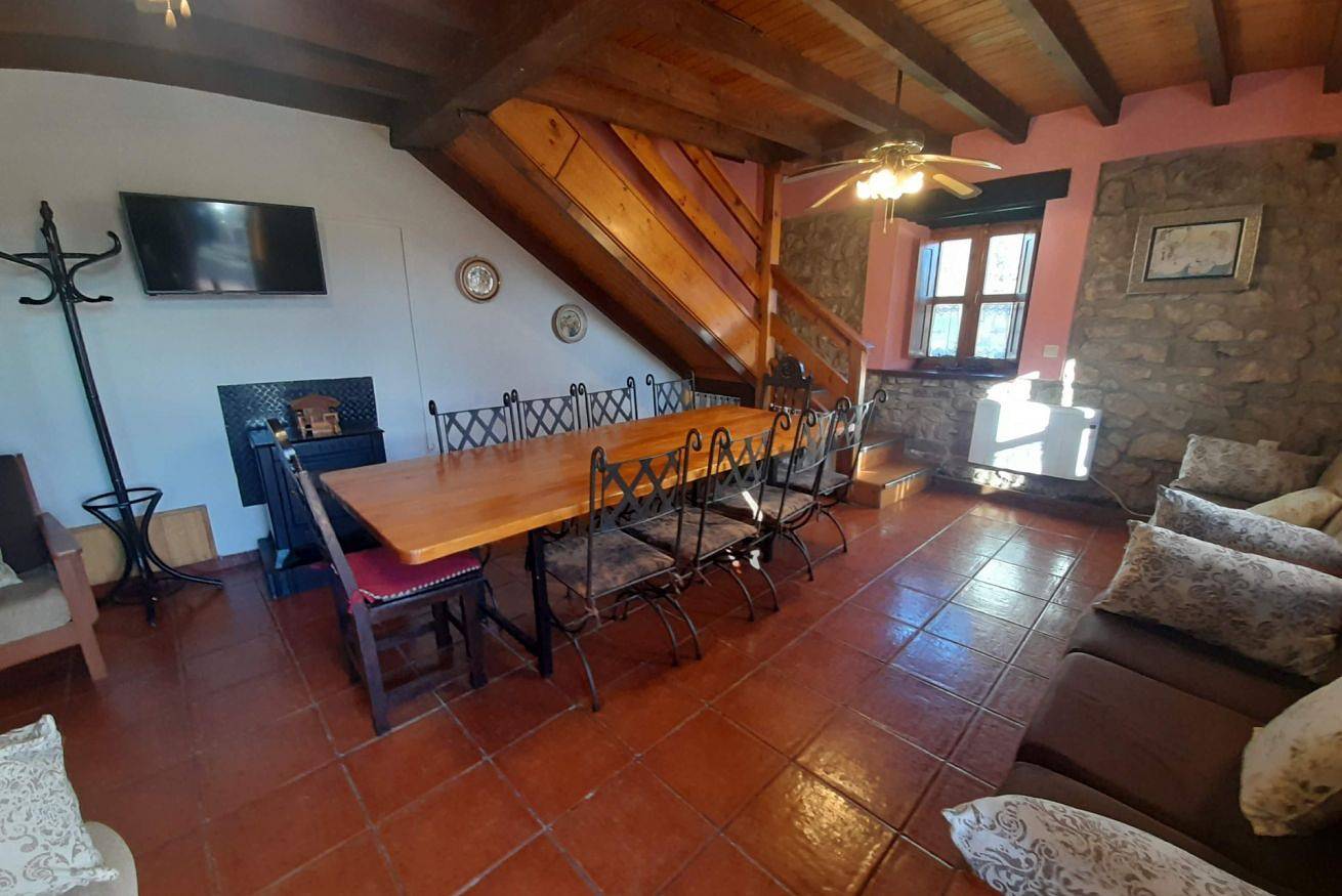 Appartement entier, Appartement de vacances pour 8 personnes avec jardin in Llanes, Côte Cantabrique