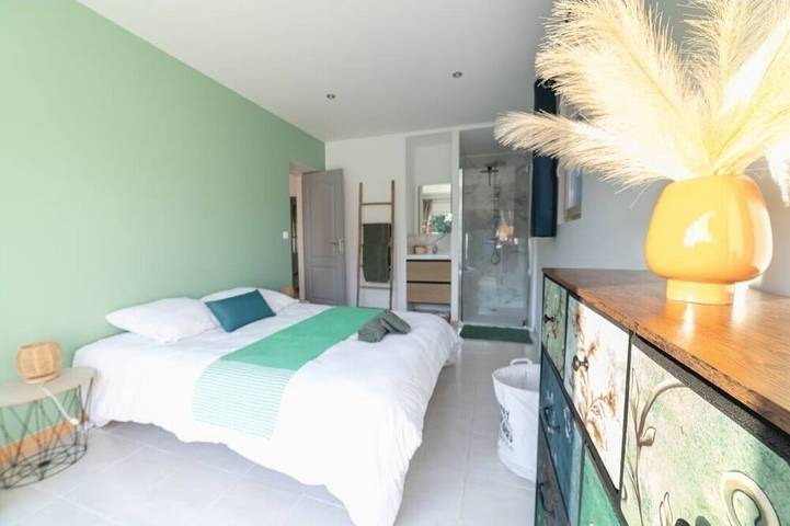 Location de vacances pour 12 personnes, avec jardin à Millas - 2