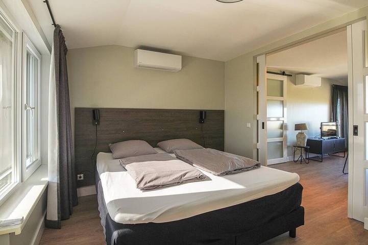 Ferienwohnung für 3 Personen, mit Balkon und Pool in Katwijk - 2