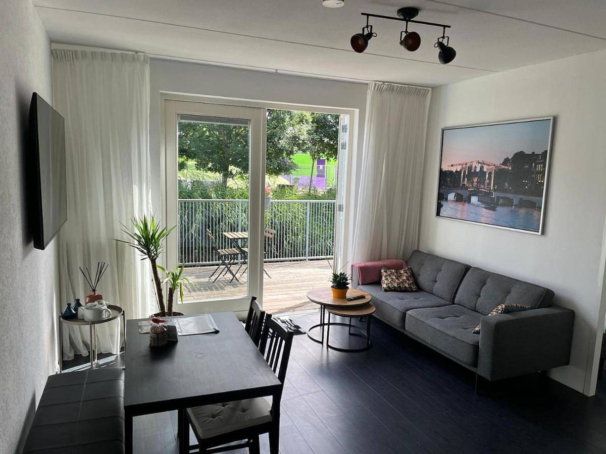 Appartement entier, Two-Bedroom Apartment in Côte hollandaise