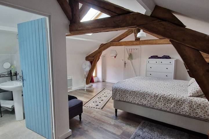 Location de vacances pour 4 personnes, avec terrasse et piscine à Chaveignes - 4