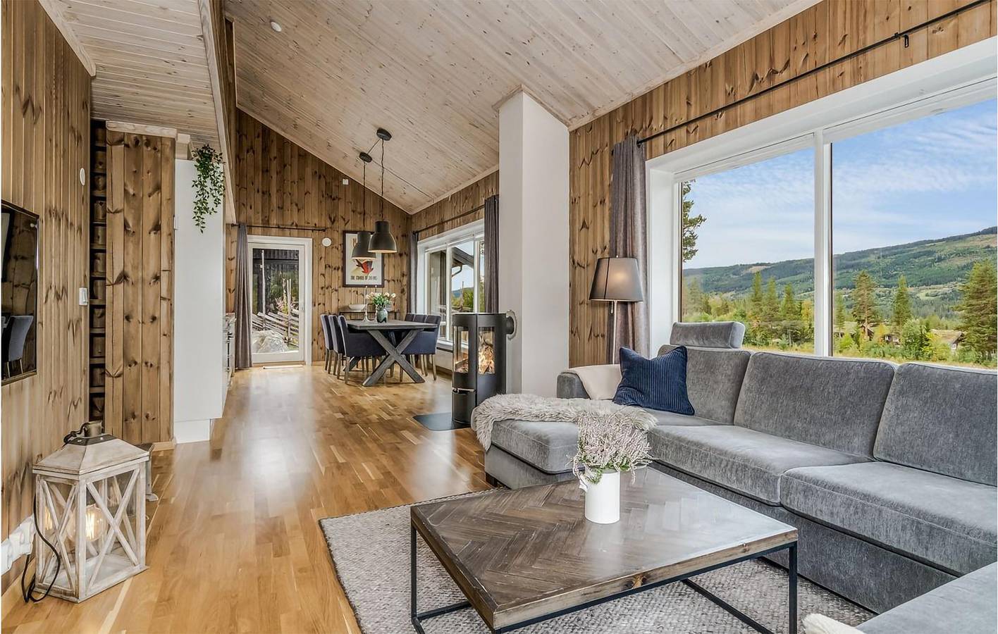 Ferienhaus für 9 Personen mit Ausblick in Gol