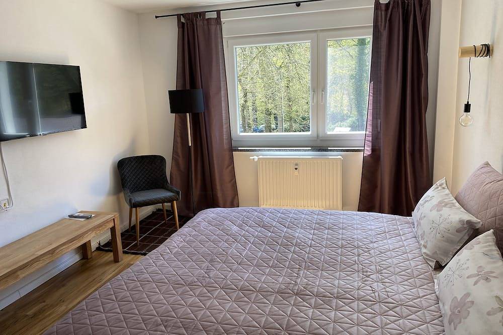 Ganze Wohnung, Nagelneue Ferienwohnung im Erzgebirge, Direkt im Grünen mit Vielen Wanderwegen in Amtsberg, Erzgebirge