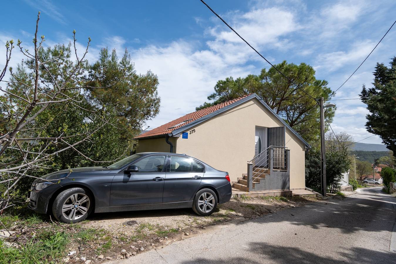 Ganze Wohnung, 2-Zimmer-Ferienwohnung mit Terrasse und Meerblick Donji Karin, Novigrad A-22350-b in Donji Karin, Zadar