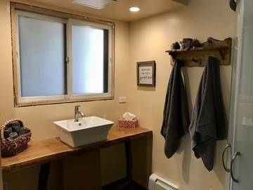 Log Cabin for 6 People in Arapaho National Forest, Colorado, Photo 4