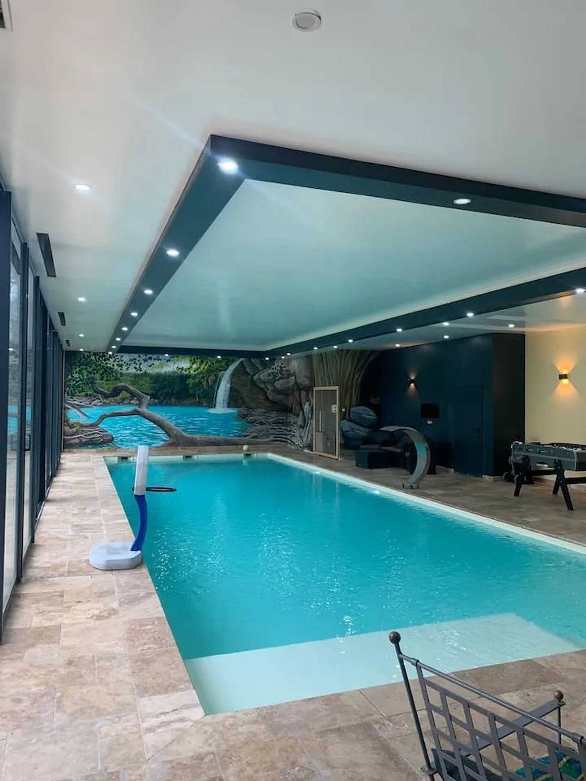 Encantador chalet en Clermont-Créans con piscina compartida in Clermont-Créans, Sarthe
