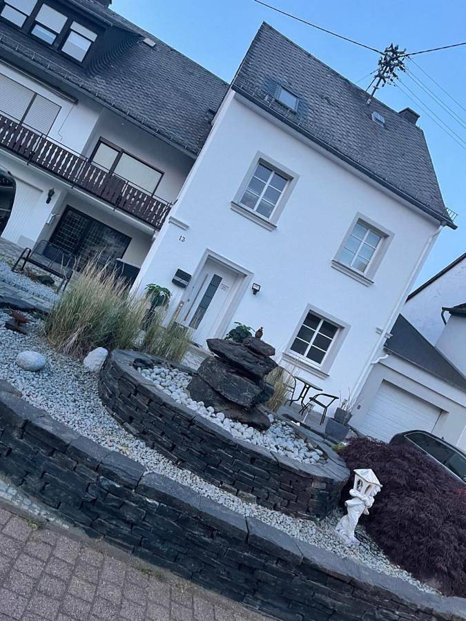 Ferienwohnung für 3 Personen, mit Ausblick und Balkon, mit Haustier in Monzelfeld