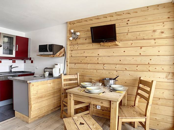 Chalet pour 3 personnes dans Les Menuires - 2
