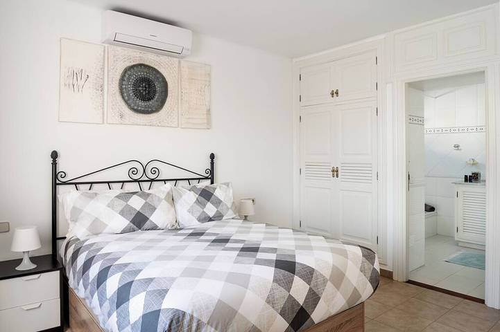 Villa Manuela | Schöne Villa im exklusiven Puerto Calero in Puerto Calero, Yaiza