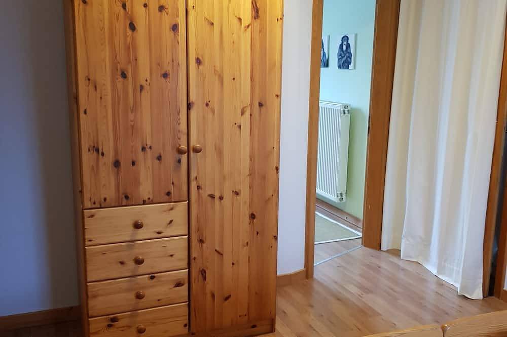 Ganze Wohnung, Ferienwohnung \"Bildeiche\" in Iphofen, Fränkisches Weinland