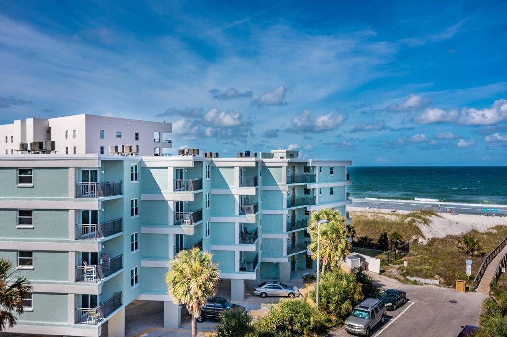 Ganze Wohnung, Erstaunliche Lage - Juni Specials in Jacksonville Beach, Duval County