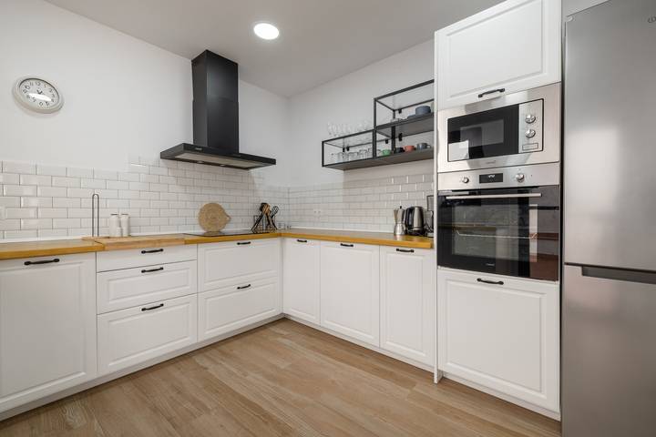Ganze Wohnung, Ferienwohnung 'Les Carolines' mit privater Terrasse, Wi-Fi und Klimaanlage in Camarles, Delta de l'Ebre