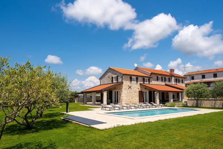 Ferienhaus für 8 Personen, mit Terrasse und Garten sowie Pool in Porec und Umgebung - 3