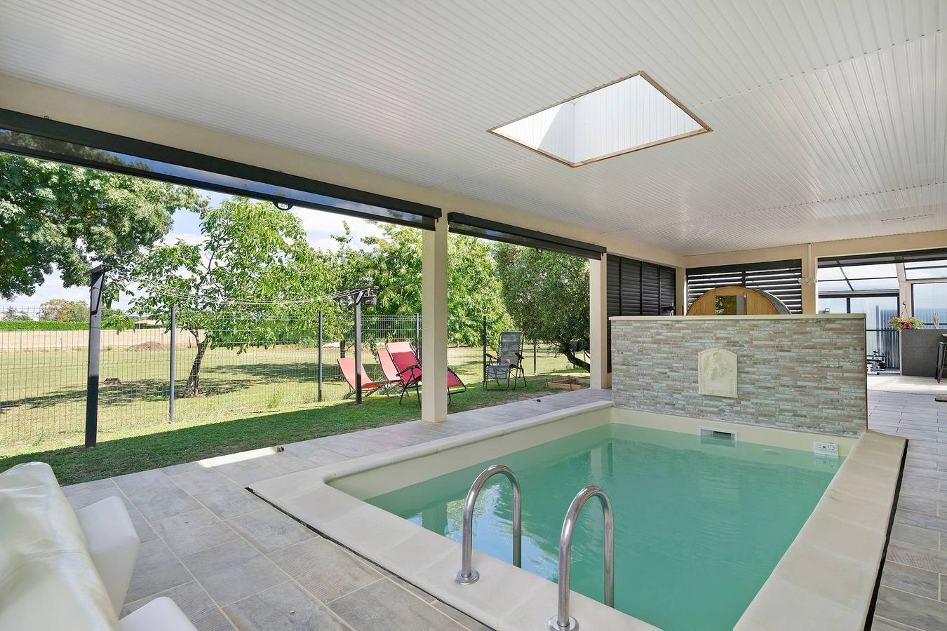 Maison de vacances « La Casa Andréa » avec piscine privée, Wi-Fi et climatisation in Villars-en-Pons, Région de Saintes