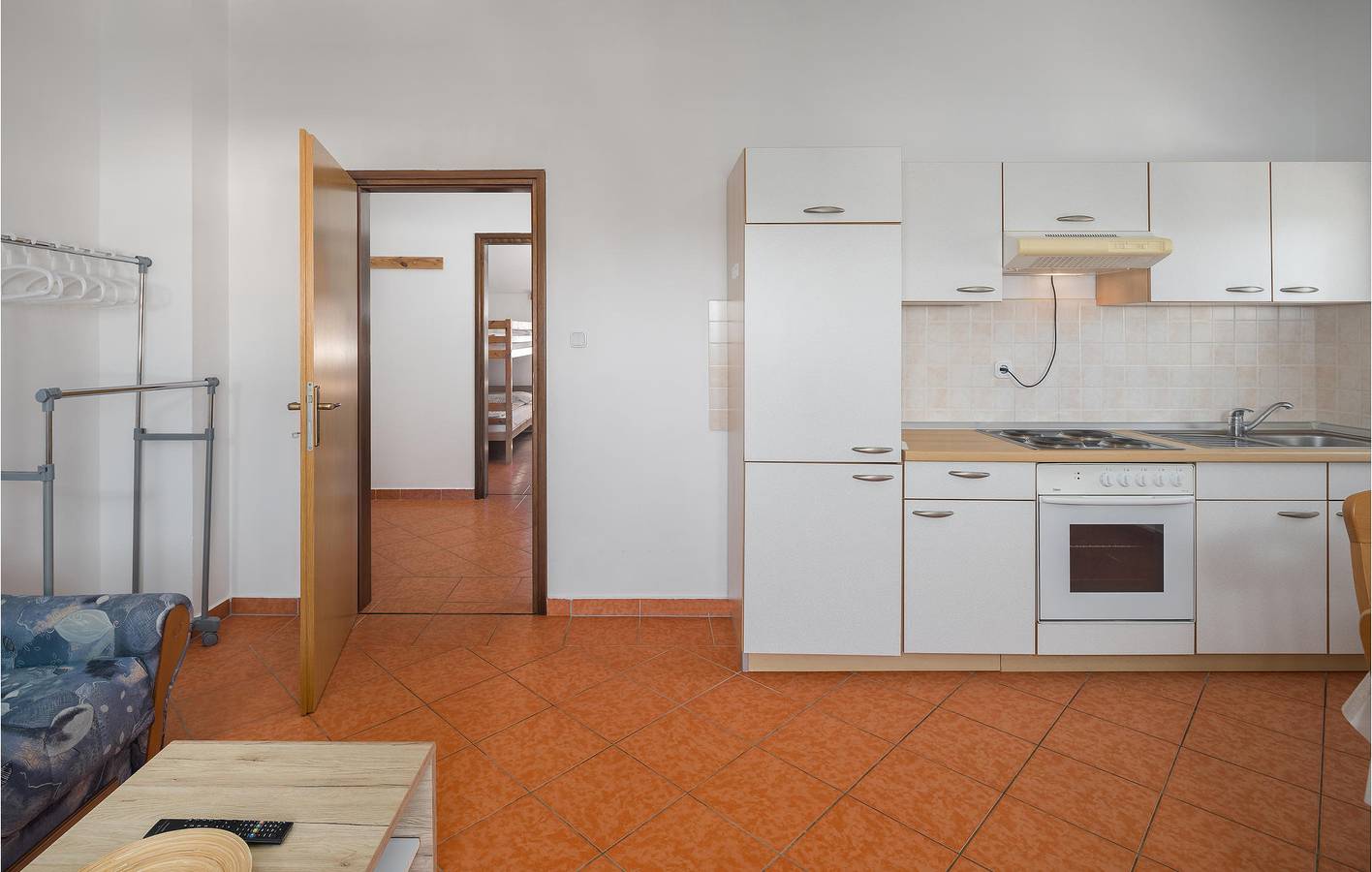 Ganze Ferienwohnung, Ferienwohnung für 5 Personen mit Terrasse in Mugeba, Porec und Umgebung