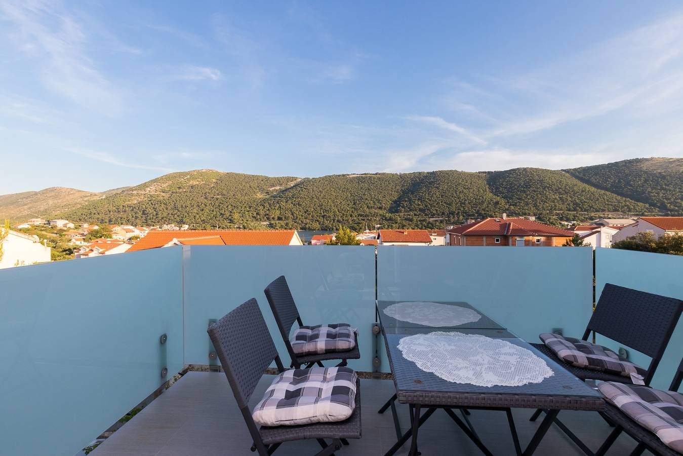Entire apartment, One bedroom apartment with terrace and sea view Grebaštica (Šibenik) A-17831-b in Grebastica, Šibenik-Knin