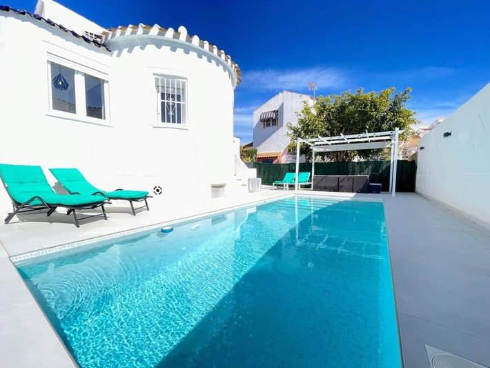 Chalet para 6 personas, con Terraza y Piscina en La Florida