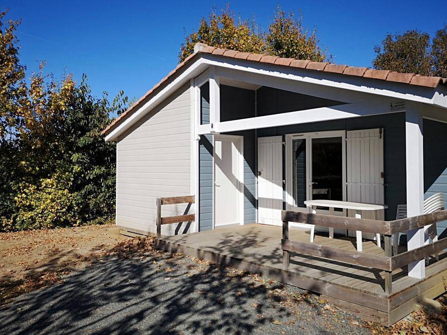 Camping Les Rulières - Chalet 7 personas - 3 habitaciones Grand Confort (con instalaciones de pesca) in Fontenay-le-Comte