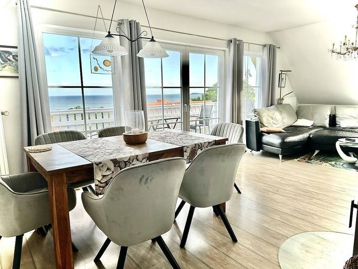 Ferienhaus für 5 Personen, mit Balkon und Garten in Göhren