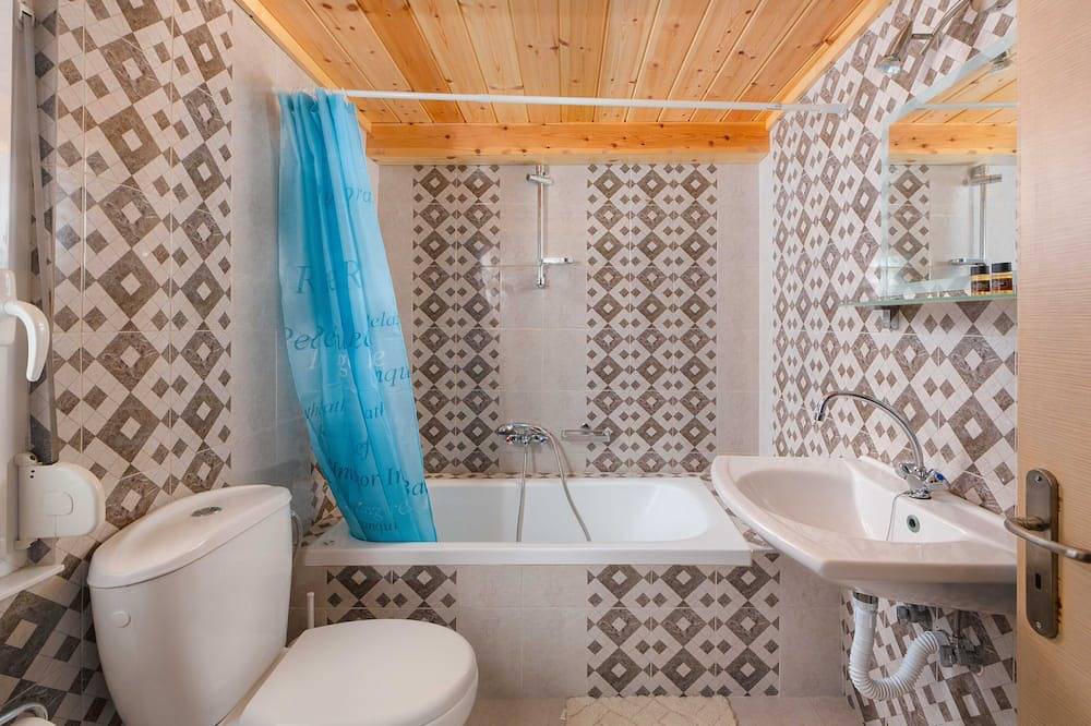 Charming Beach House with private pool in South Rhodes, Beach Pearl in Rhodes