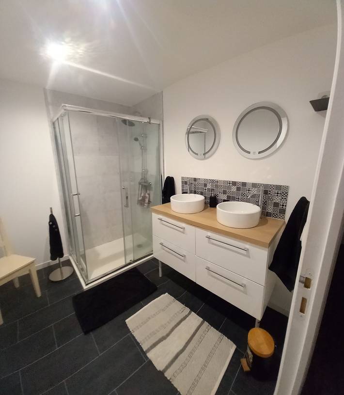 Gîte pour 2 personnes, avec piscine à Châlus - 3