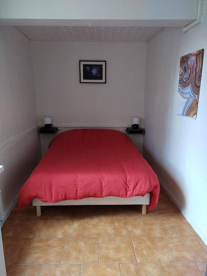 Location de vacances pour 4 personnes, avec jardin dans Charny-Orée-de-Puisaye - 2