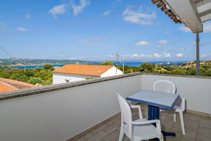 Holiday Home 'Villa Fortuna Con Vista Mare' with Sea View, Wi-Fi and Air Conditioning in Arzachena, Costa Smeralda