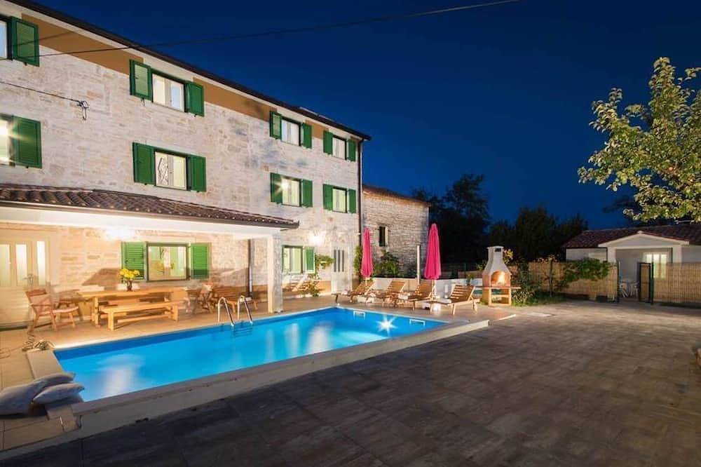 Casa vacanza a Marzana Croazia a partire da 322€ a notte