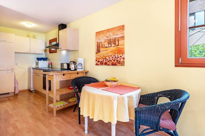 Ganze Wohnung, Ferienwohnung "Hach" mit Privatterrasse und Wlan in Sulzburg, Südschwarzwald