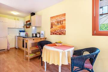 Ferienwohnung für 3 Personen in Sulzburg, Südschwarzwald, Bild 2
