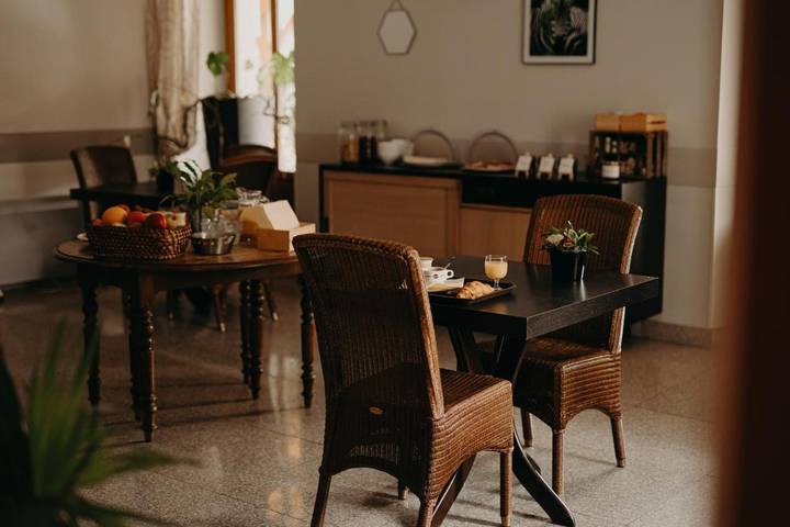 Hôtel pour 3 personnes, avec jardin et piscine, animaux acceptés à Cransac - 4