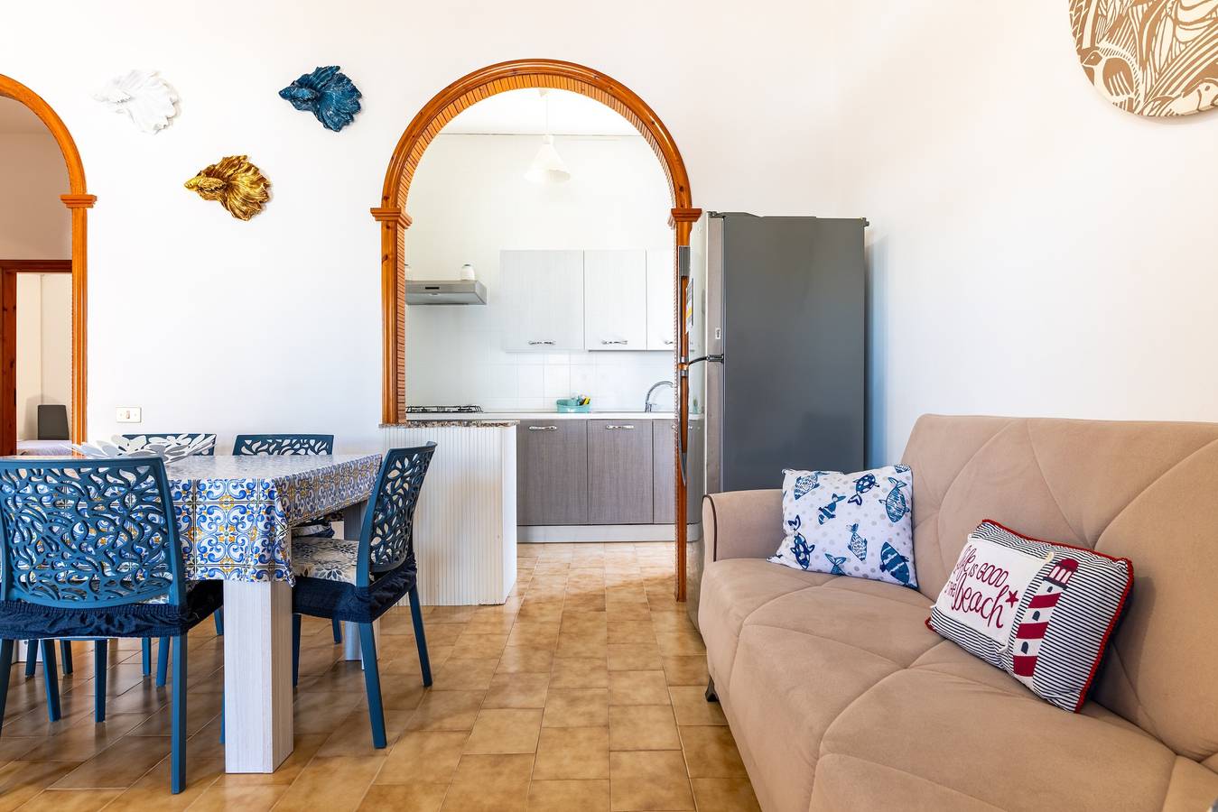 Villa 'Bianca' avec terrasse privée et balcon in Pulsano, Golfe de Tarente