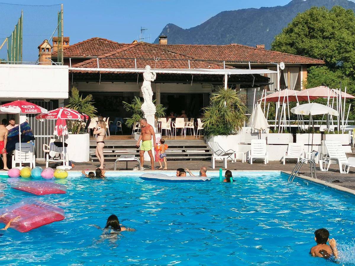 Il Borghetto Villa Pallante - Villa with Private Garden and Access to Swimming Pool in Susello, Ghiffa