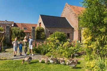 Gîte pour 6 personnes, avec terrasse et jardin dans Faumont