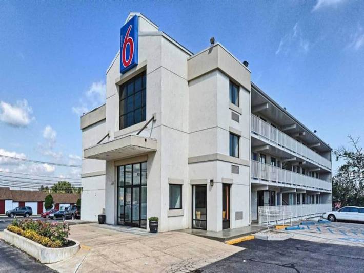 Apartamento entero, 1 cama king size | Se permite fumar in Municipio de Maple Shade, Condado de Burlington