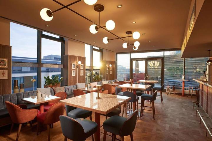 Ferienhaus für 2 Personen, mit Pool und Sauna sowie Terrasse, mit Haustier in Stuttgart - 4